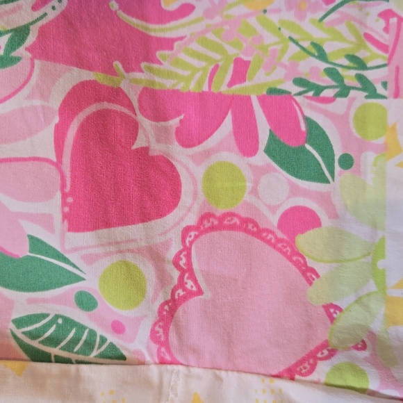 Lilly Pulitzer Vintage Pink and Green Patchwork Shorts - Picture 4 of 7